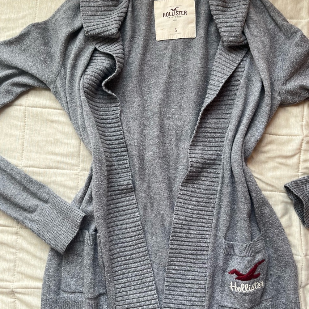 Hollister vintage Women's Gray Open-Front Cardigan Sweater